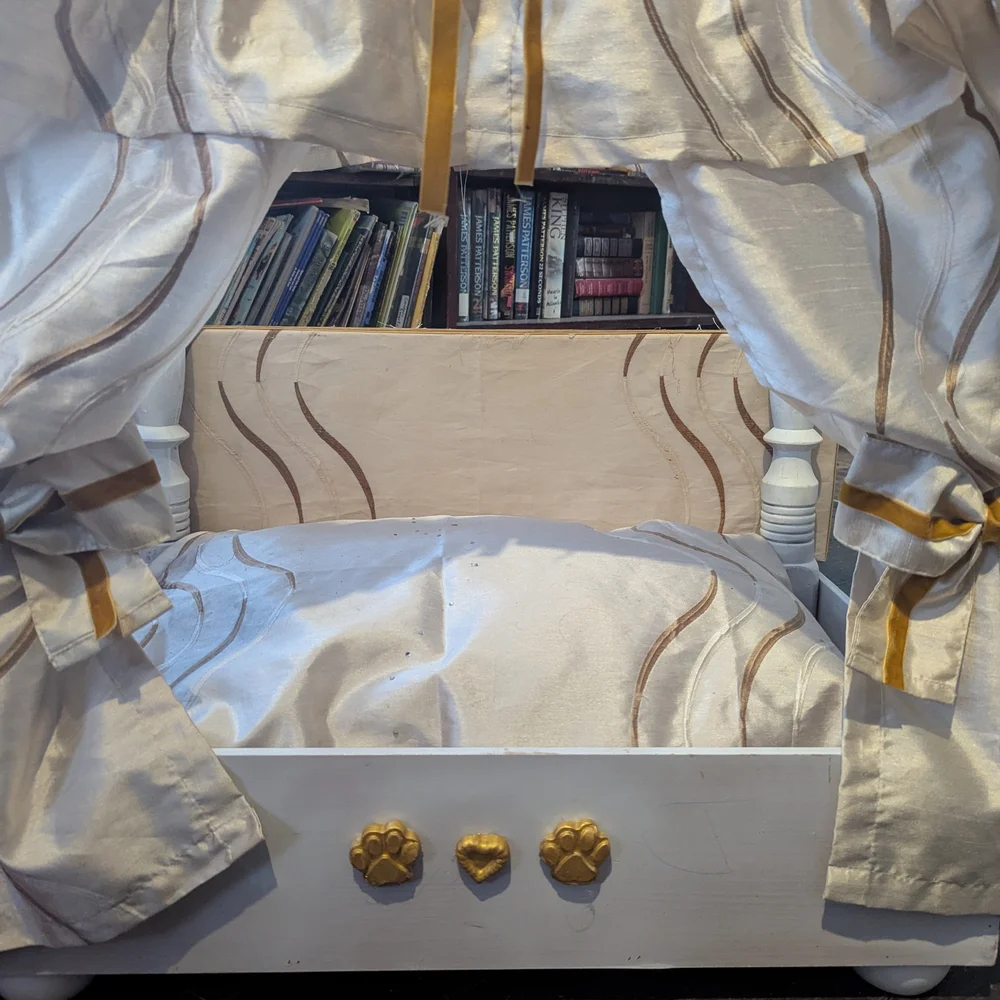 Elegant White and Gold Pet Bed with Curtains